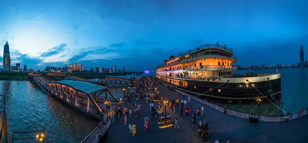 888���Ź�����¼��ڼ���65���ꡪ����ҹVIC��������