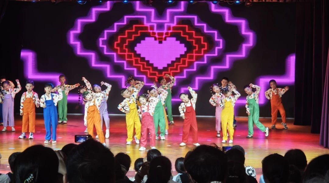 welcometo�Ӵ�����888����(�й�)���޹�˾����